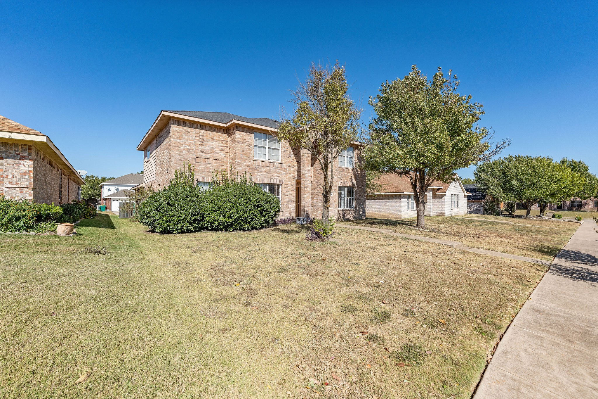 1129 Chestnut Lane