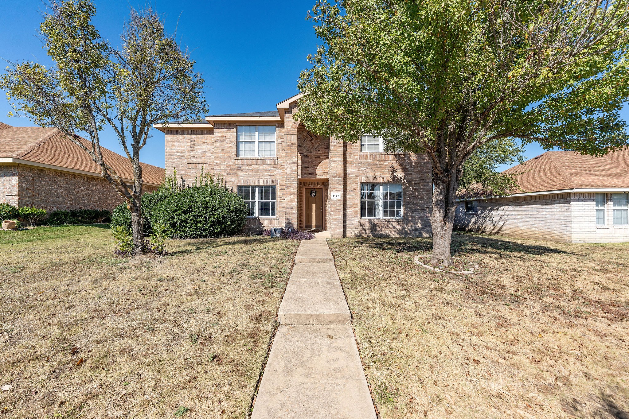 1129 Chestnut Lane