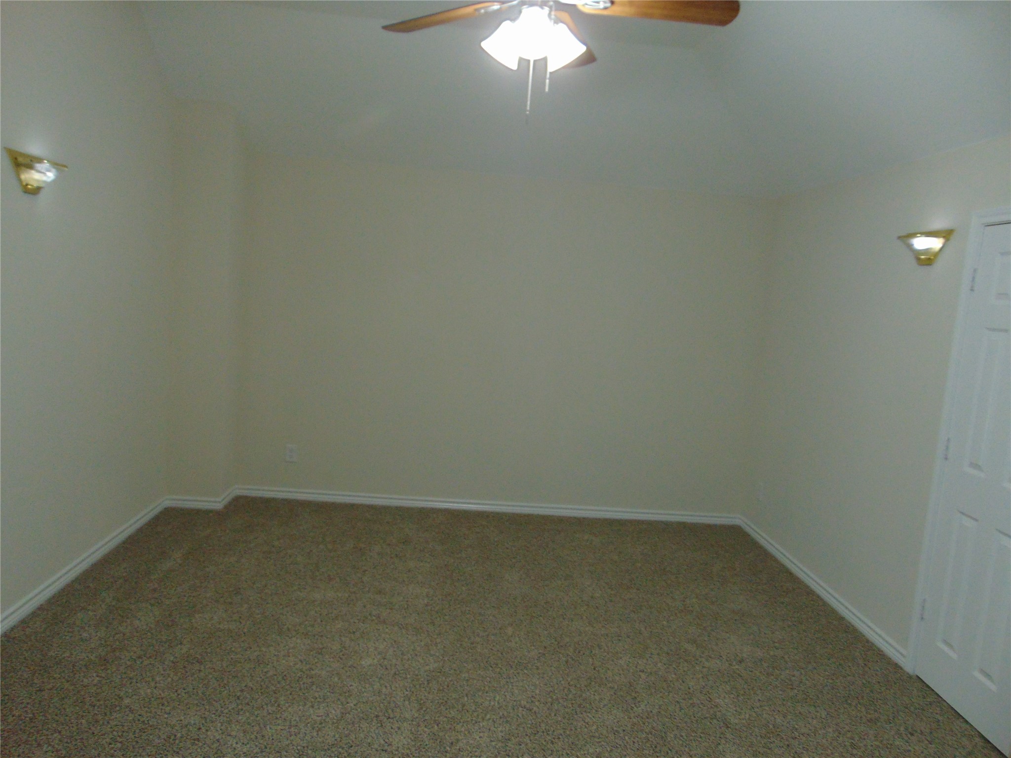 1823 Wildwood Lane