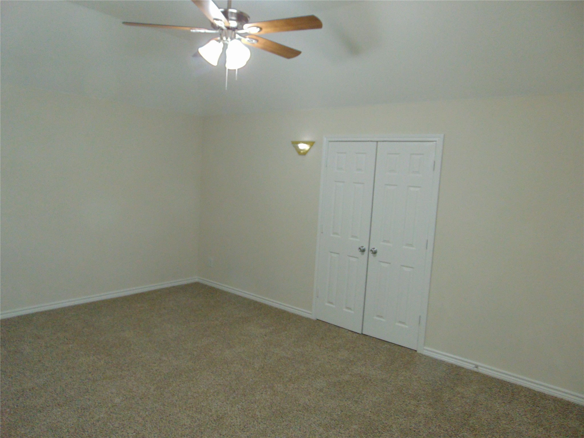 1823 Wildwood Lane