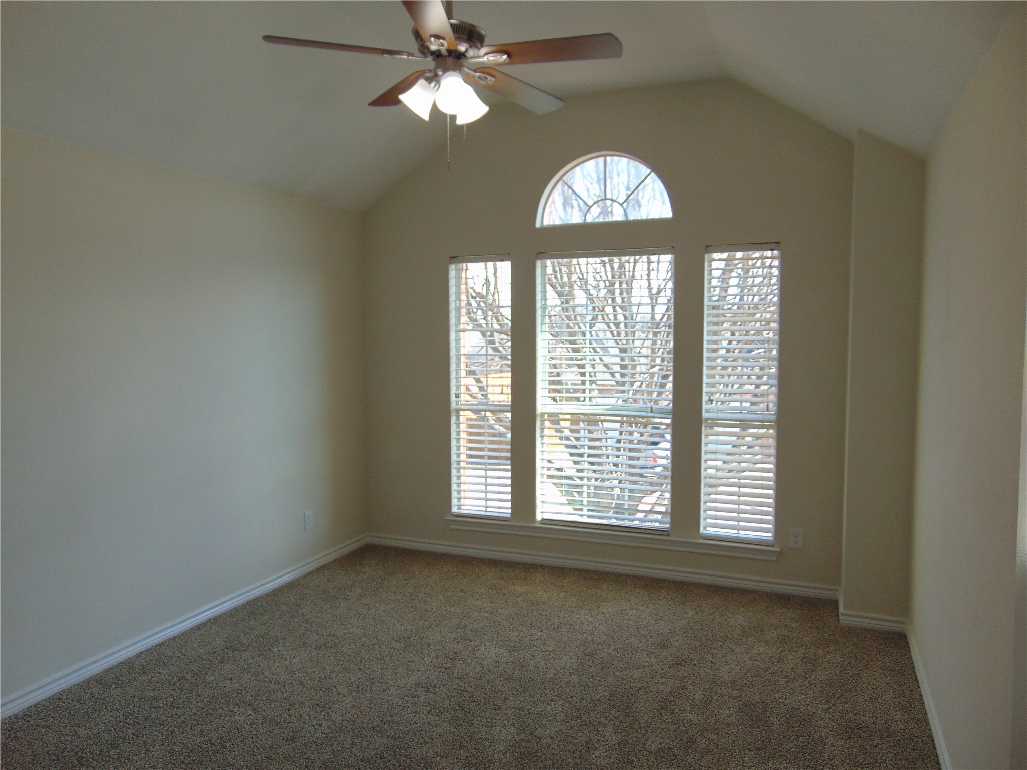 1823 Wildwood Lane