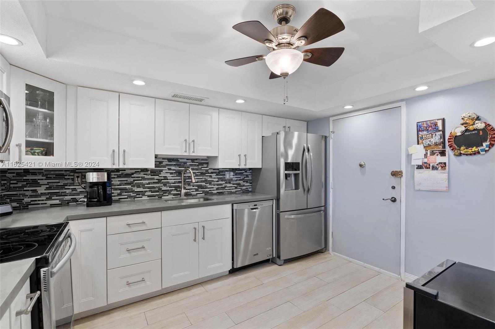 1600 S Ocean Dr # 5A