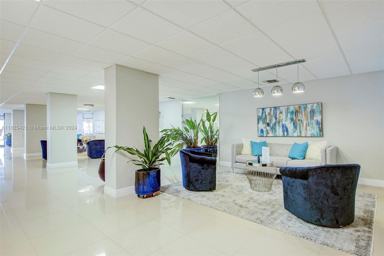 1600 S Ocean Dr # 5A