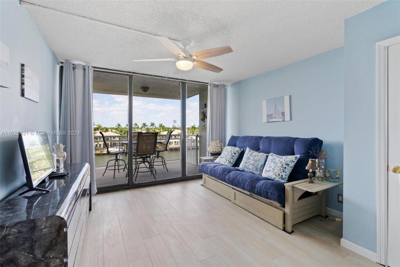 1600 S Ocean Dr # 5A