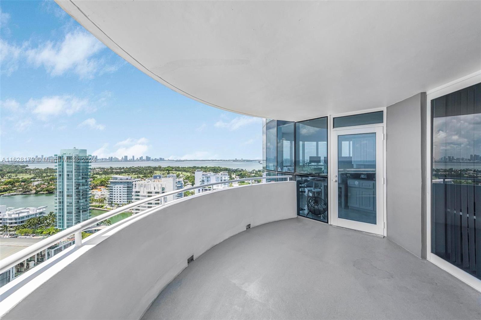 6301 Collins Ave # 2605