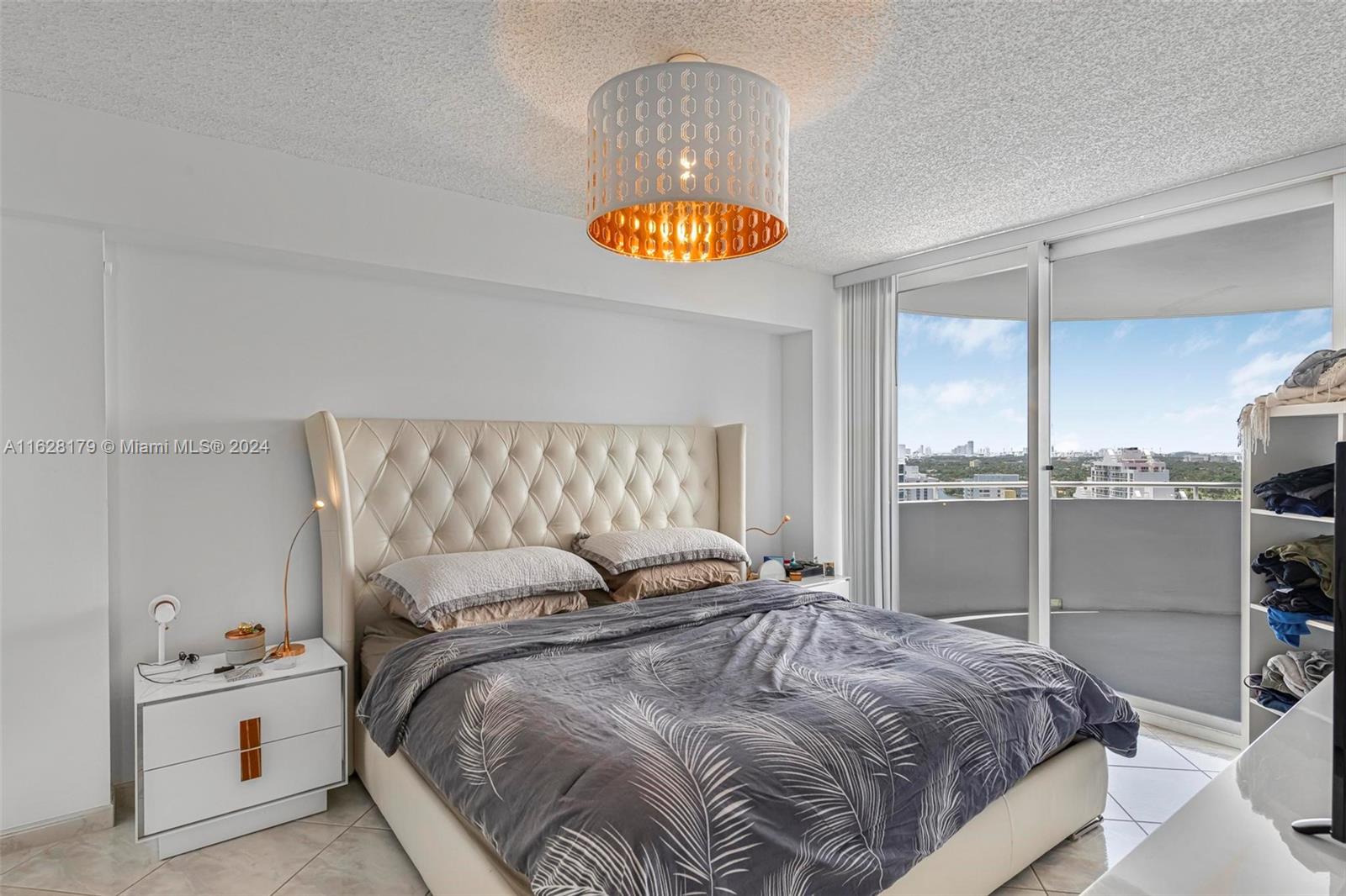 6301 Collins Ave # 2605