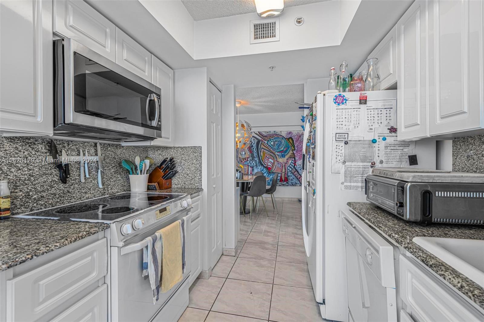 6301 Collins Ave # 2605
