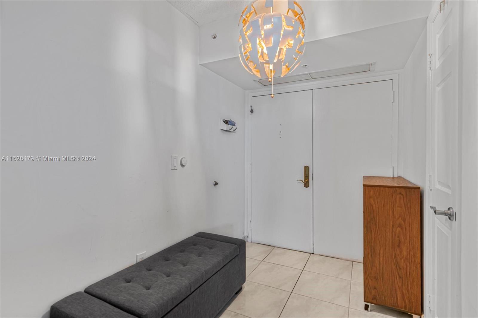 6301 Collins Ave # 2605