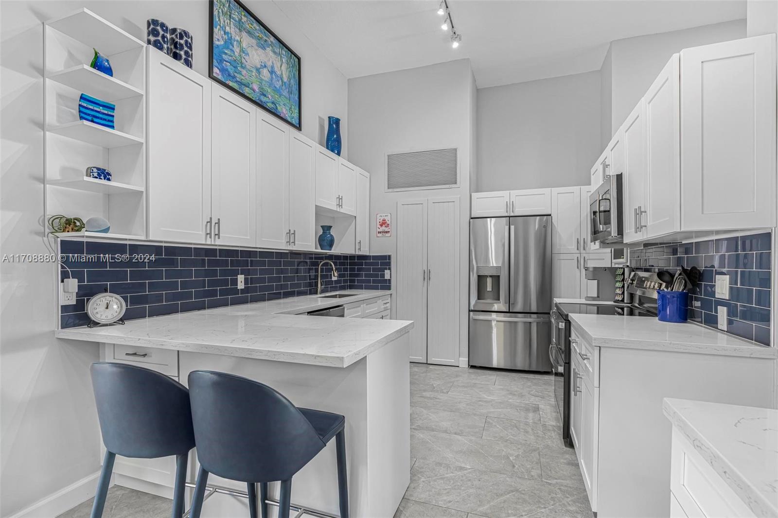 523 Leslie Dr
