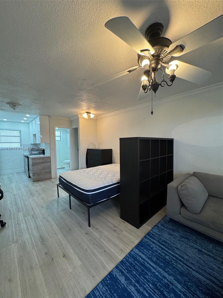 734 Meridian Ave # 2