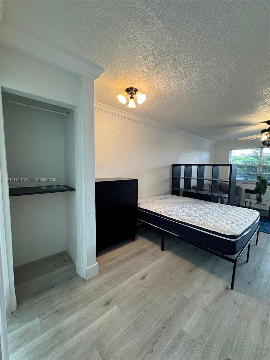 734 Meridian Ave # 2