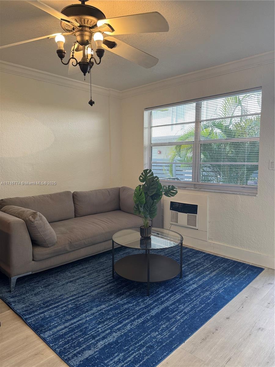 734 Meridian Ave # 2
