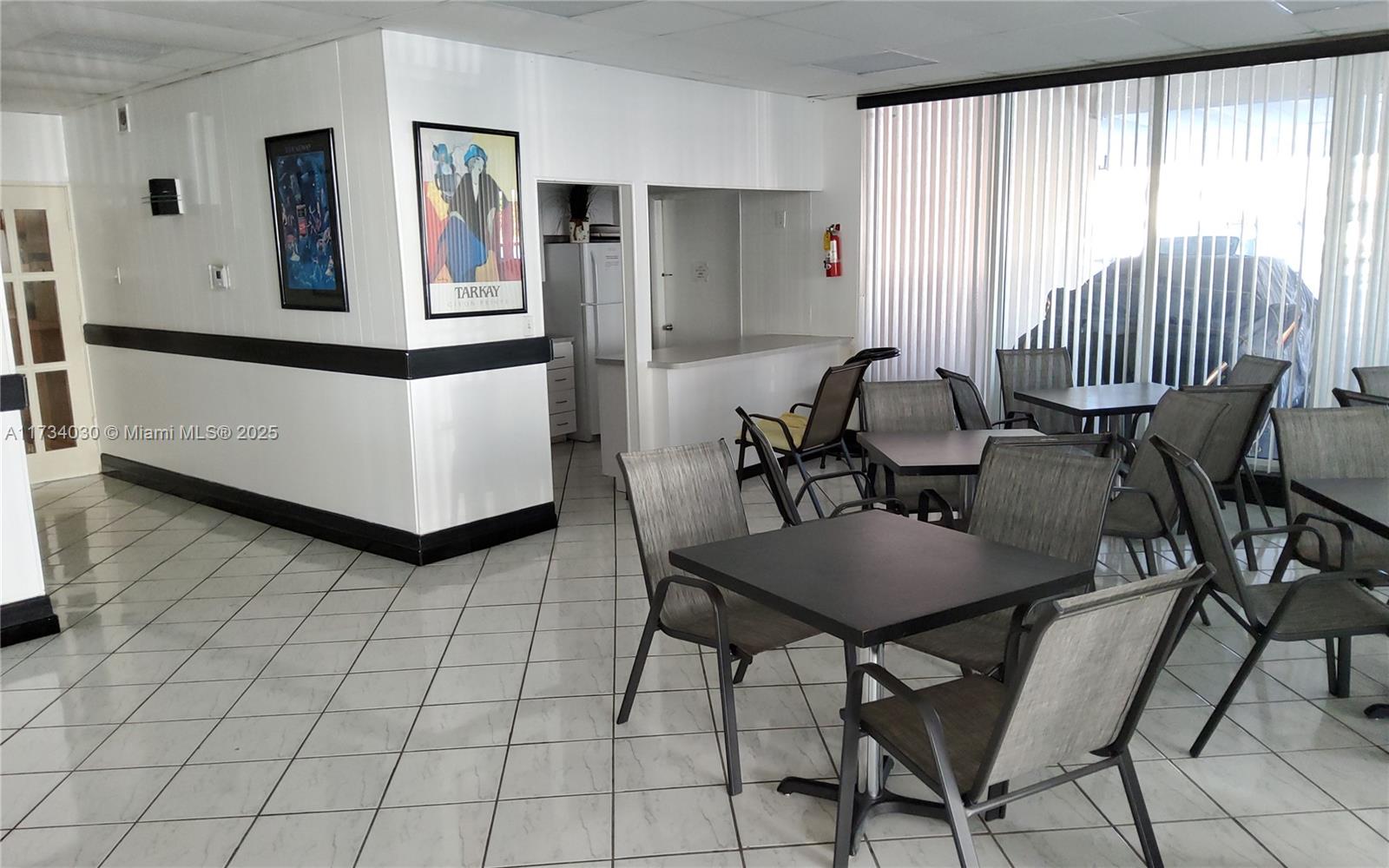 1410 S Ocean Dr # 703