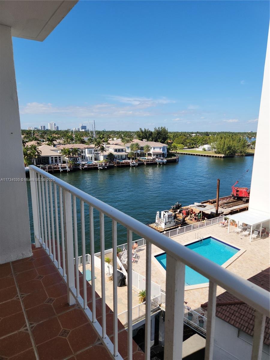 1410 S Ocean Dr # 703
