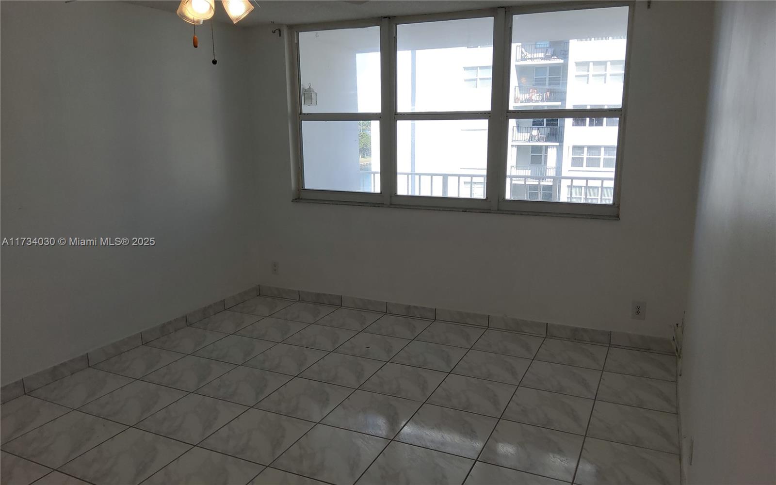 1410 S Ocean Dr # 703