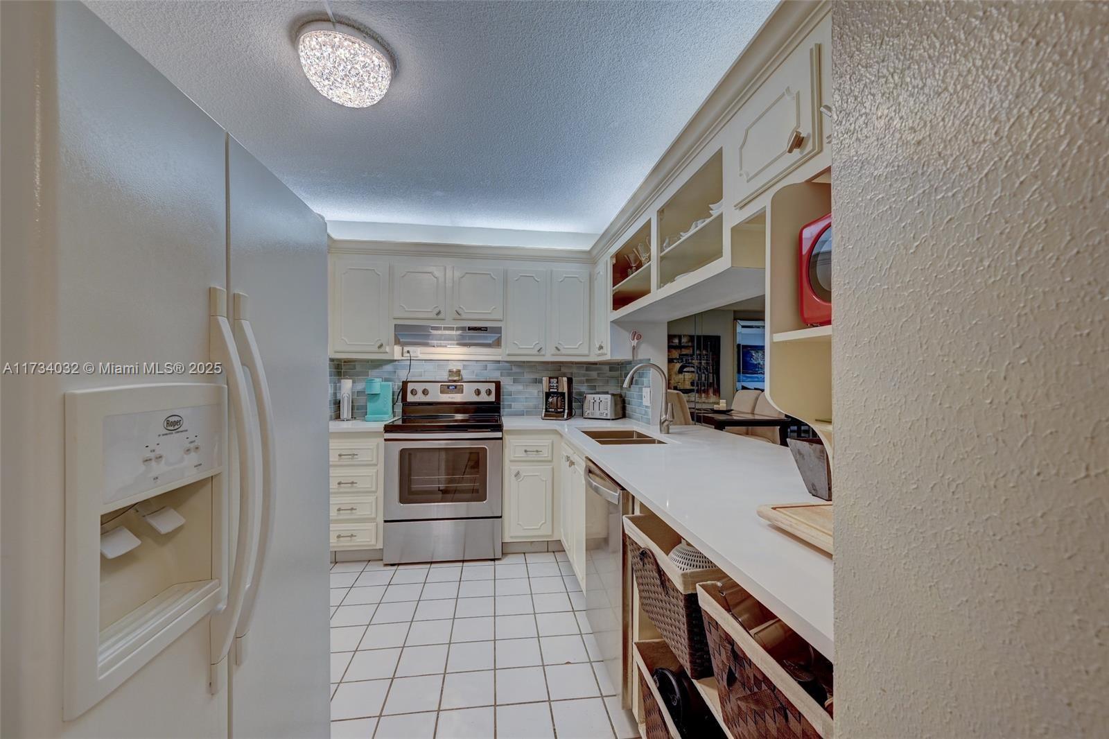 1500 S Ocean Dr # 14C