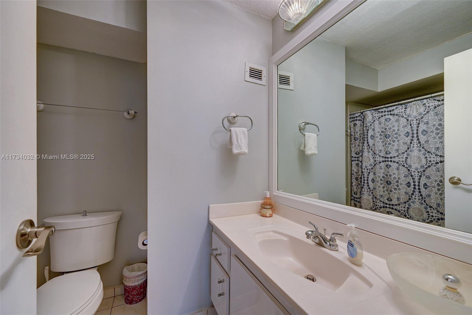1500 S Ocean Dr # 14C