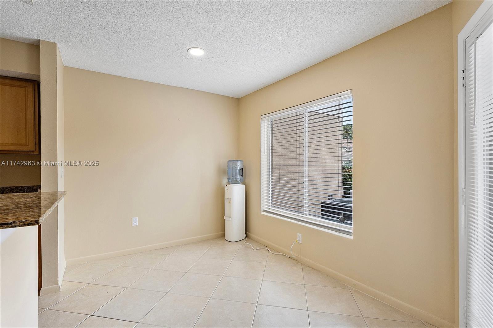 815 W Boynton Beach Blvd Unit: 12-102