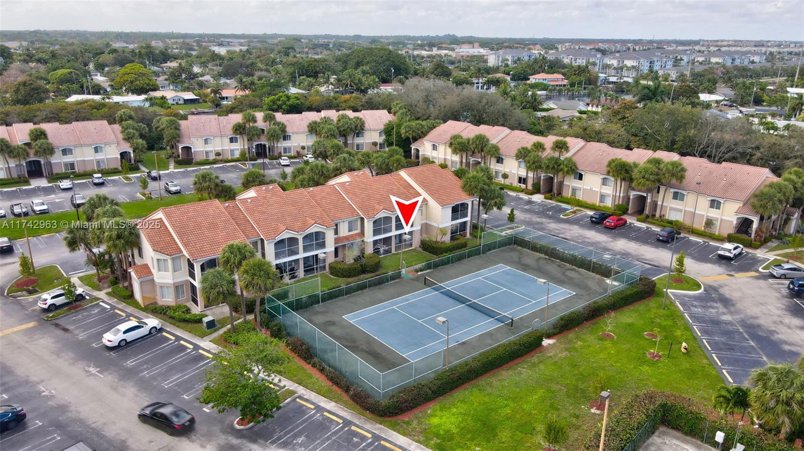 815 W Boynton Beach Blvd Unit: 12-102