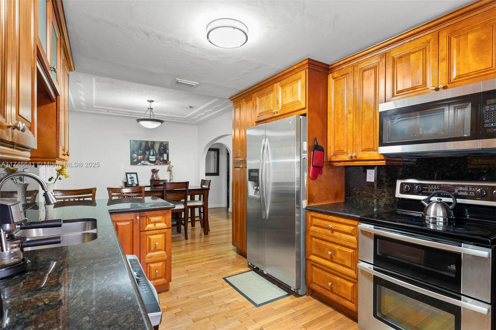 1143 SW 22nd Ter