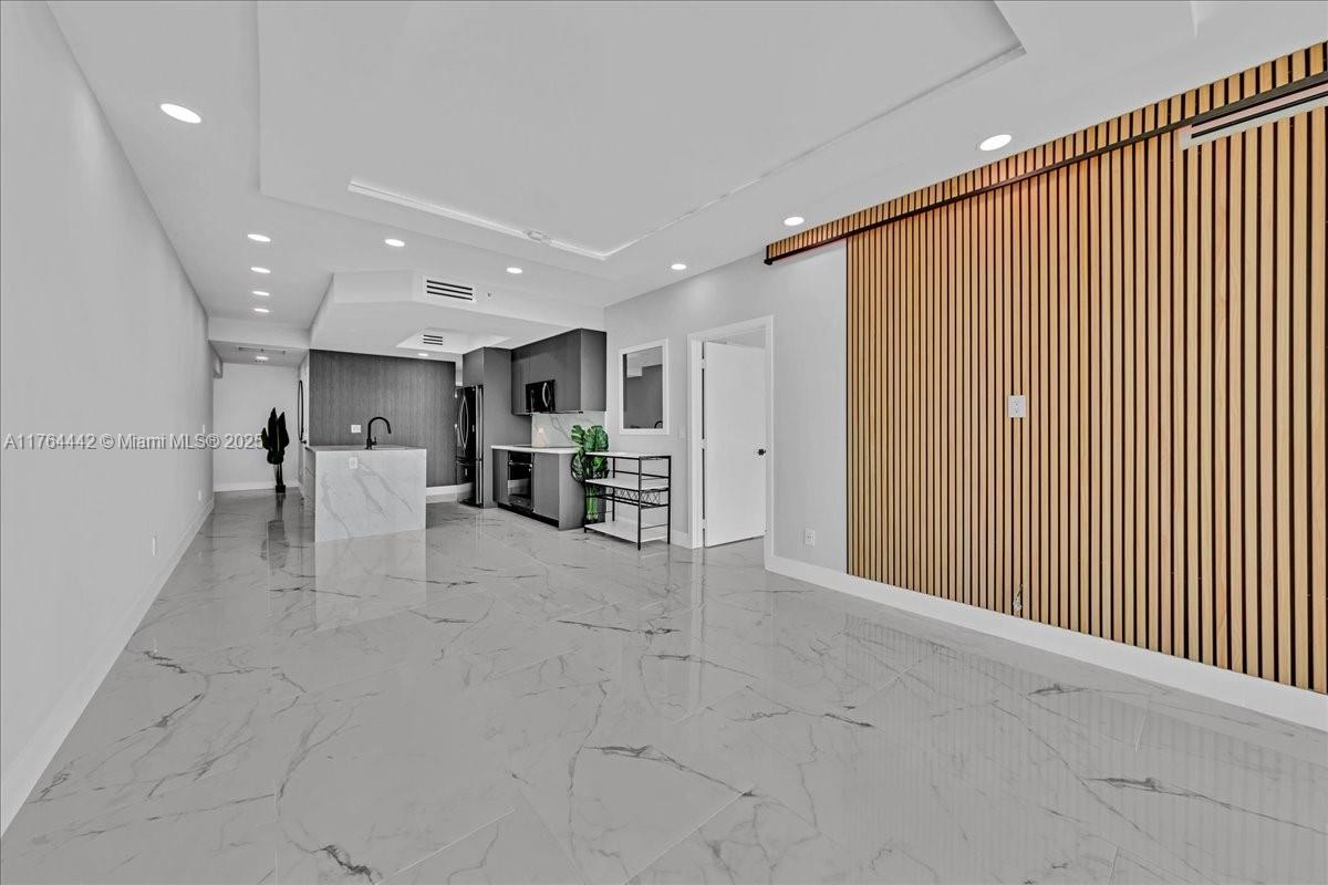 888 Biscayne Blvd # 3504