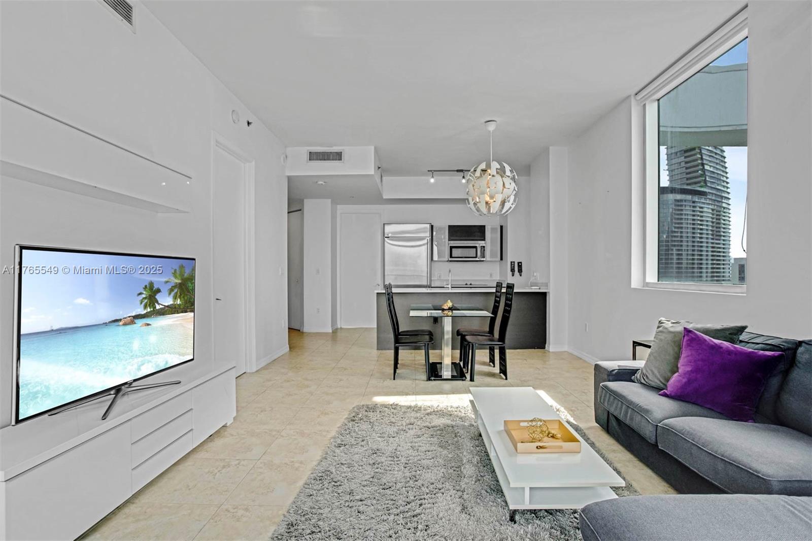 55 SE 6th St # 4110