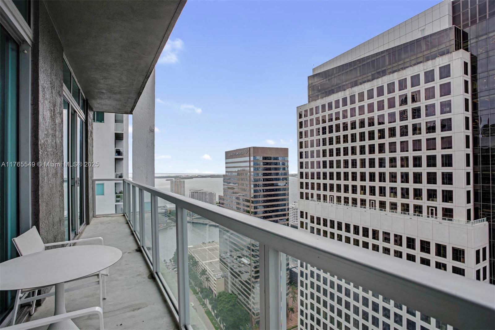 55 SE 6th St # 4110
