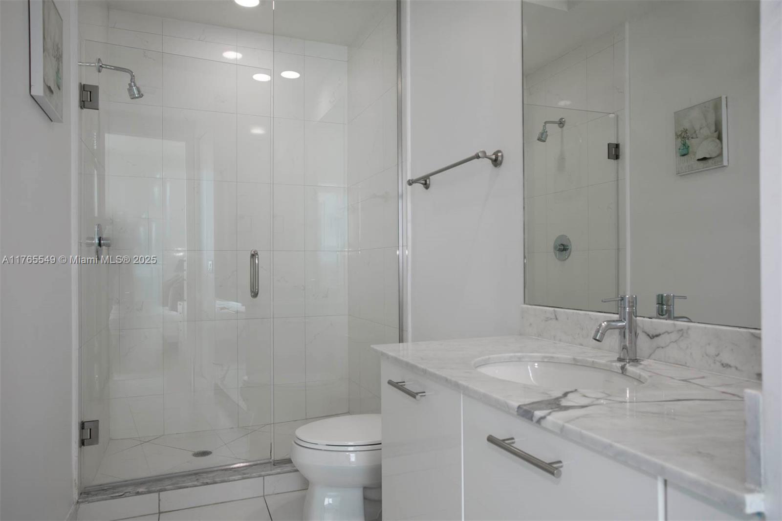 55 SE 6th St # 4110