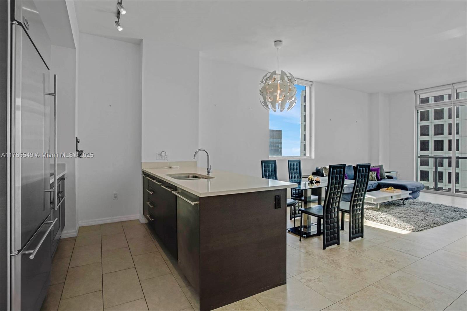 55 SE 6th St # 4110
