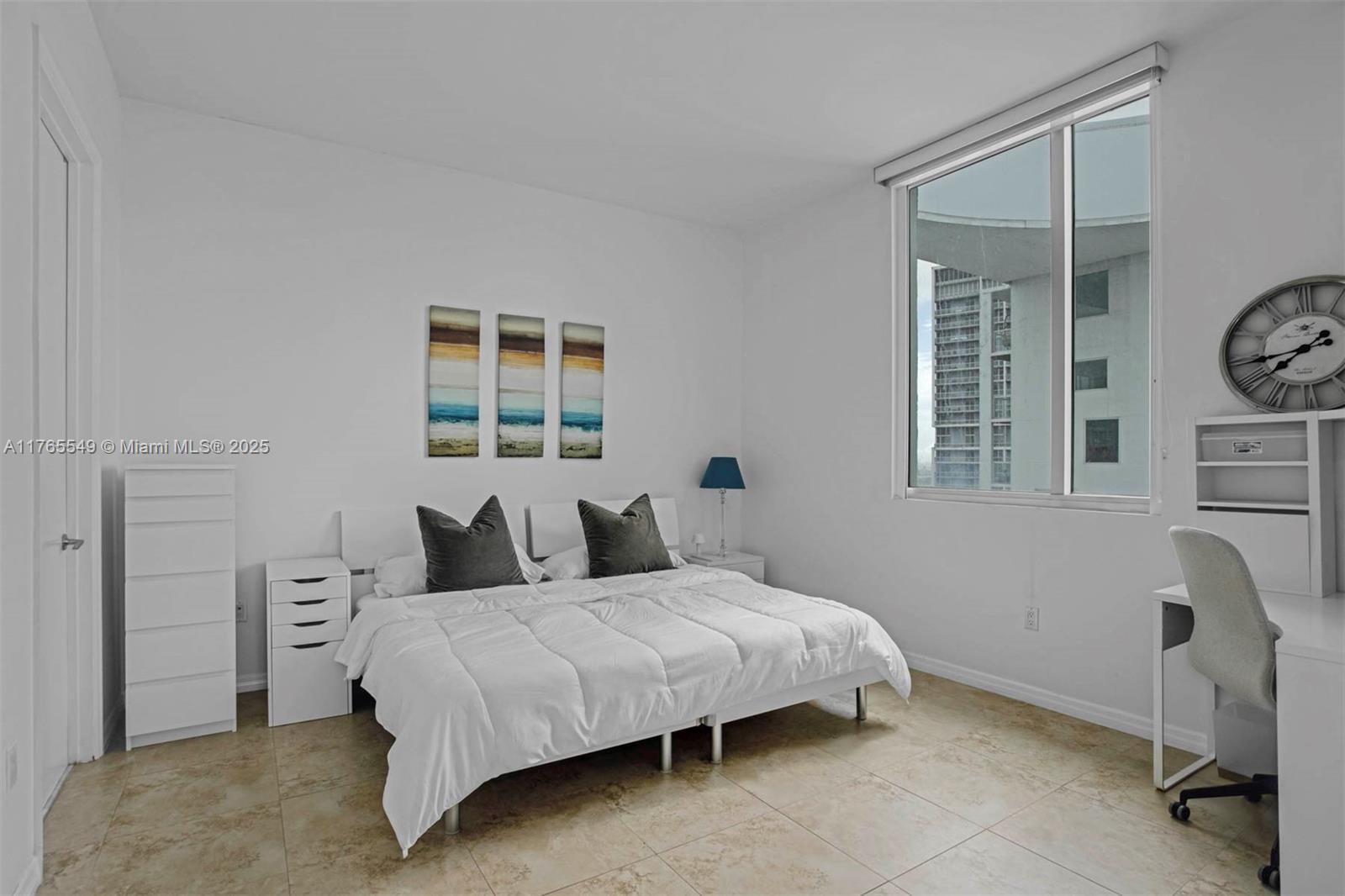 55 SE 6th St # 4110