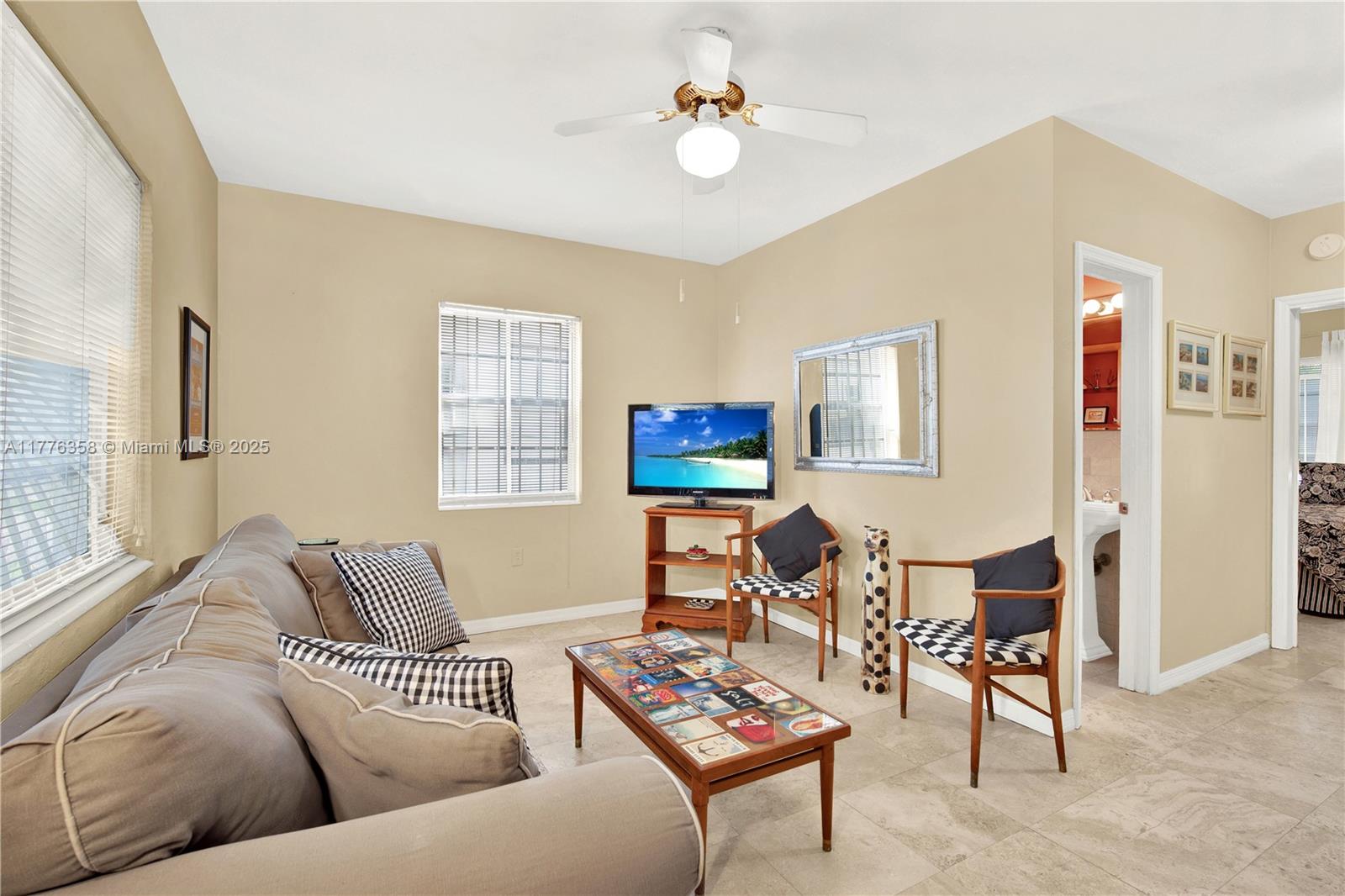1612 Michigan Ave # 9