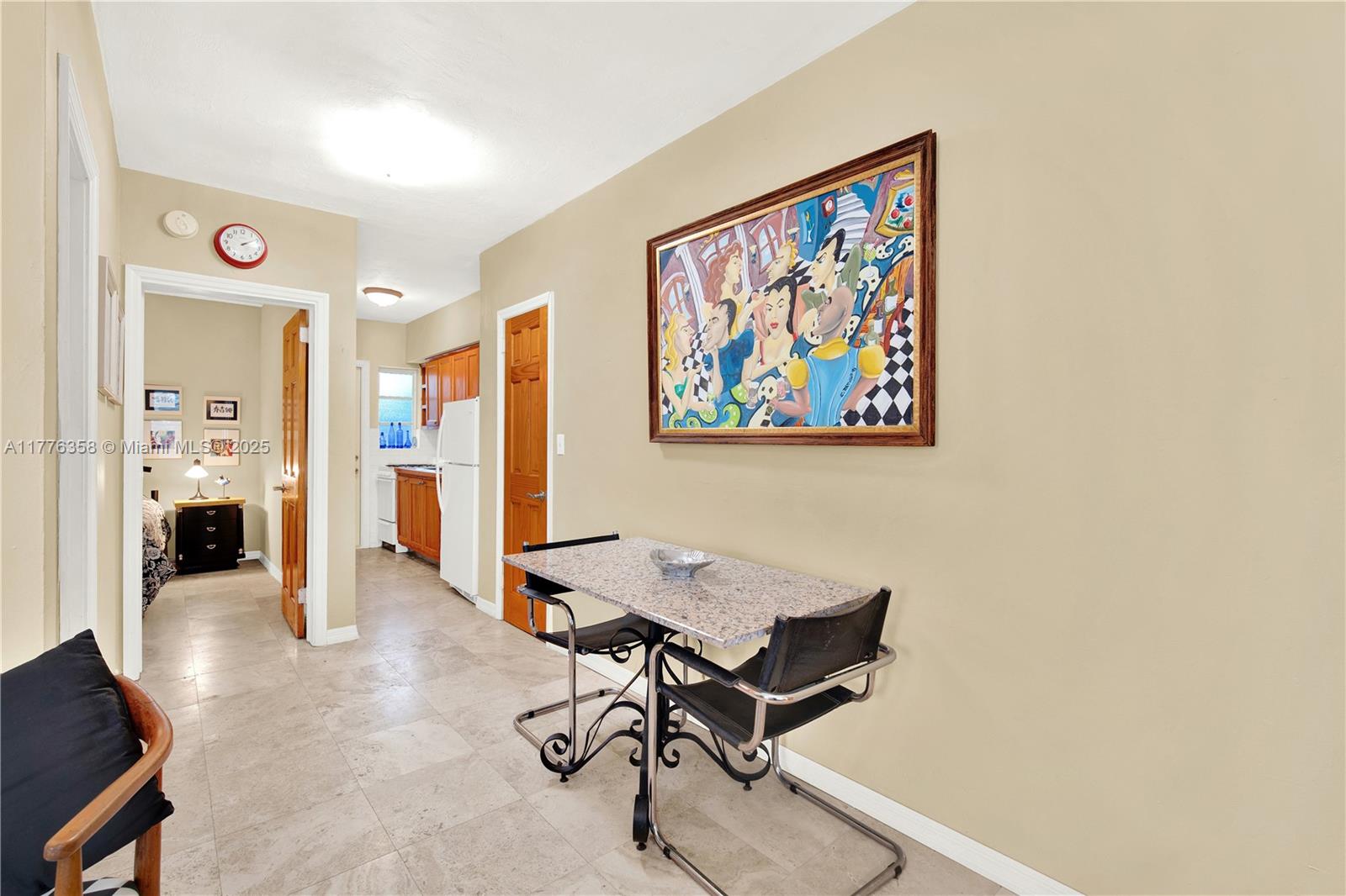 1612 Michigan Ave # 9