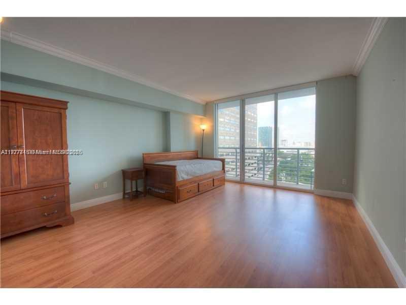 325 S Biscayne Blvd # 2120