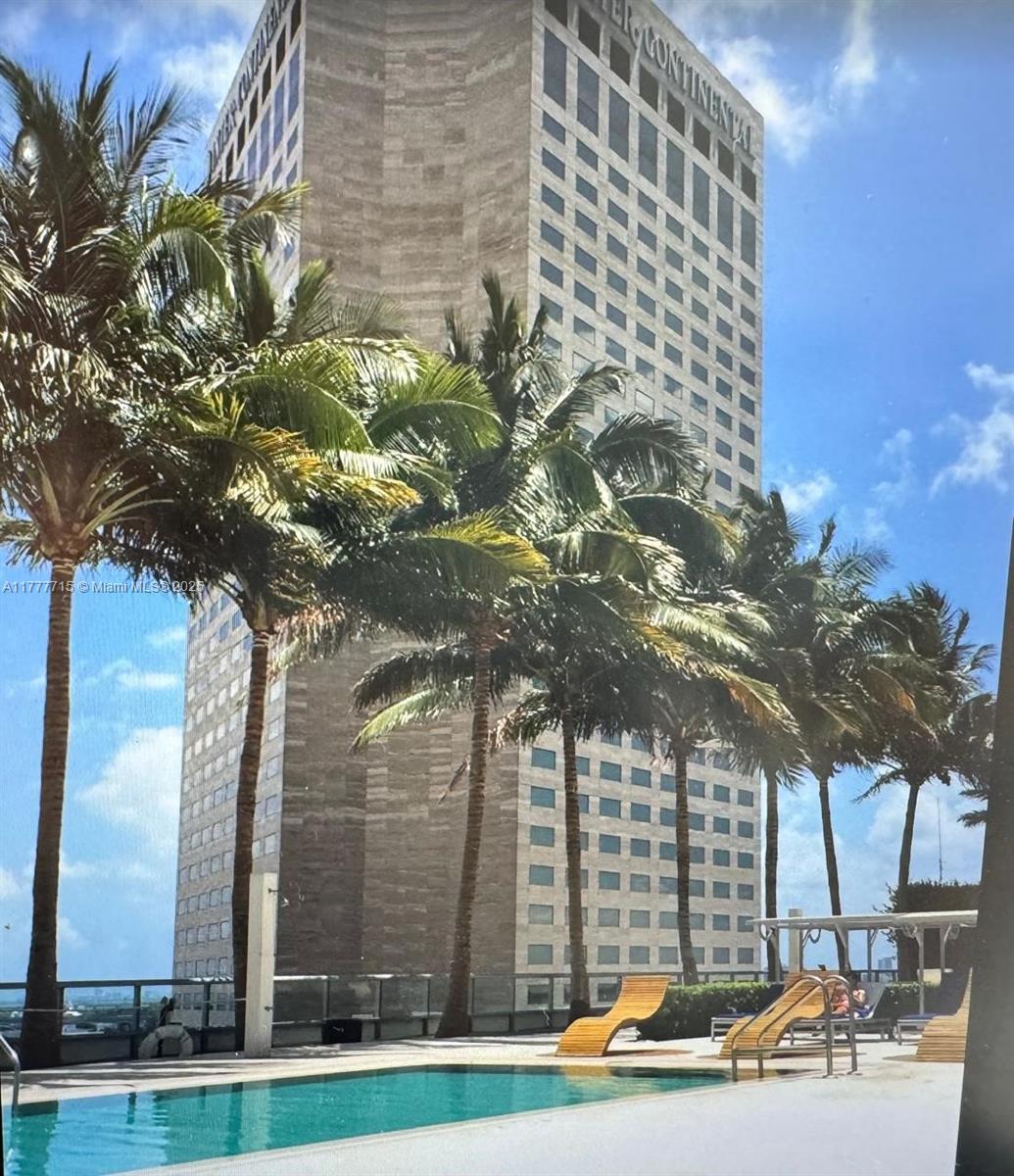 325 S Biscayne Blvd # 2120