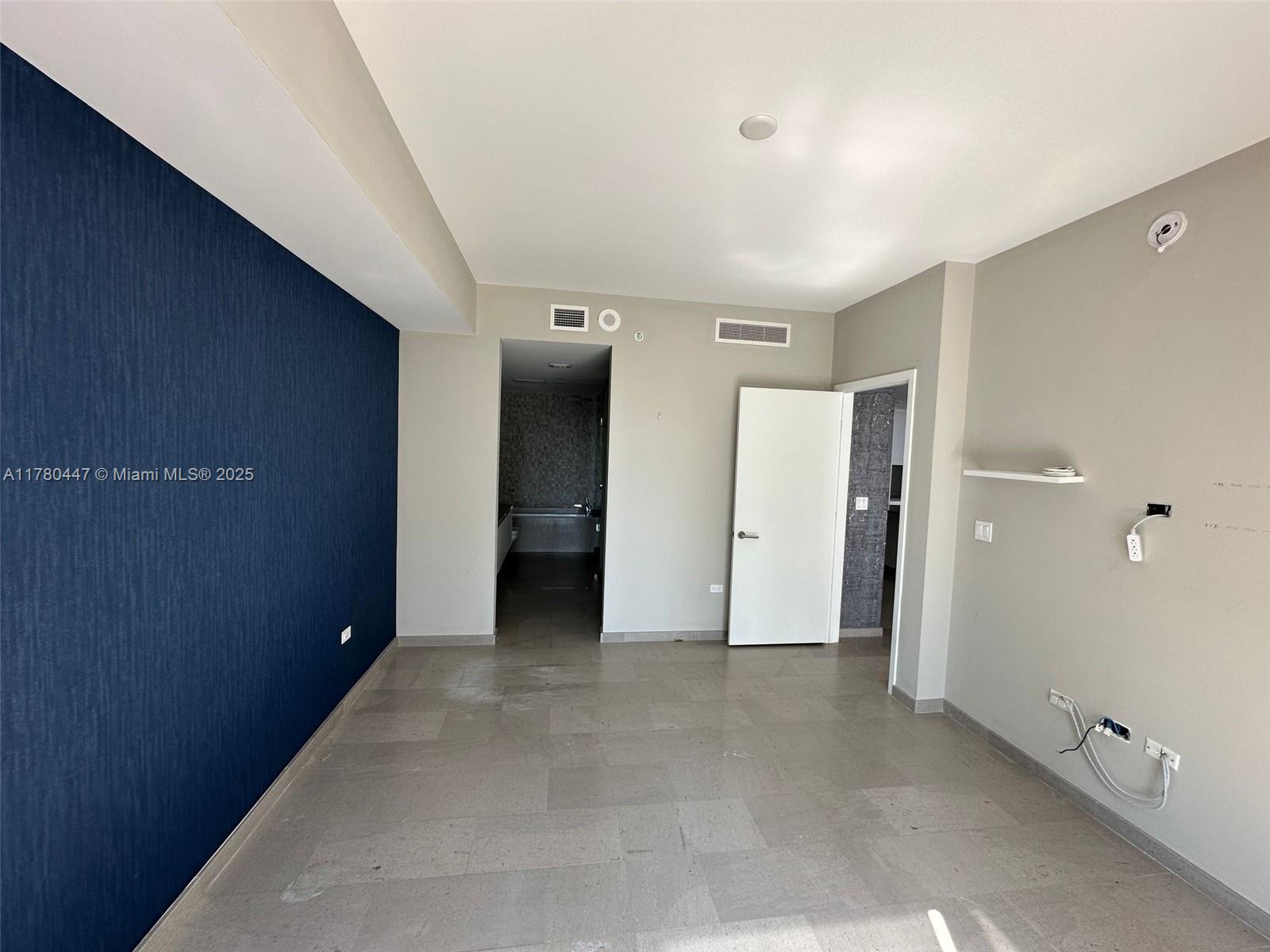68 SE 6th St # 2205