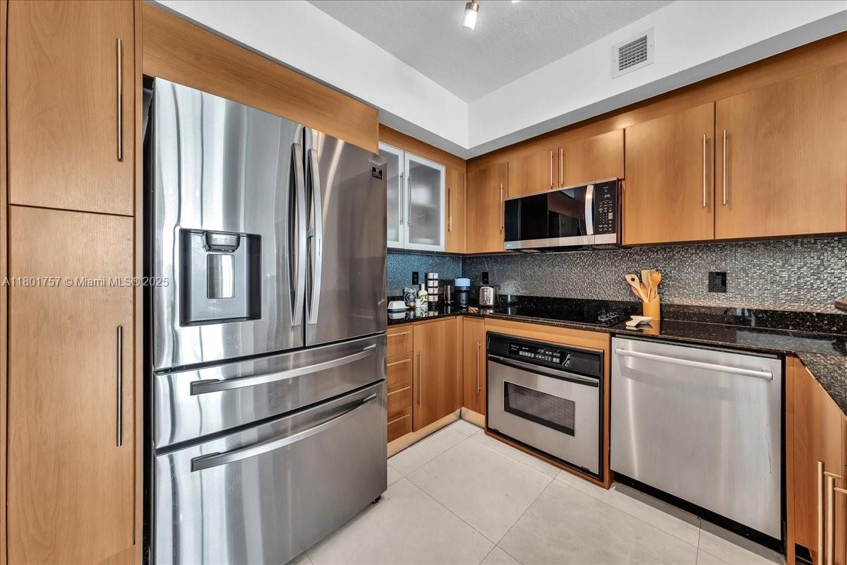 335 S Biscayne Blvd # 4000
