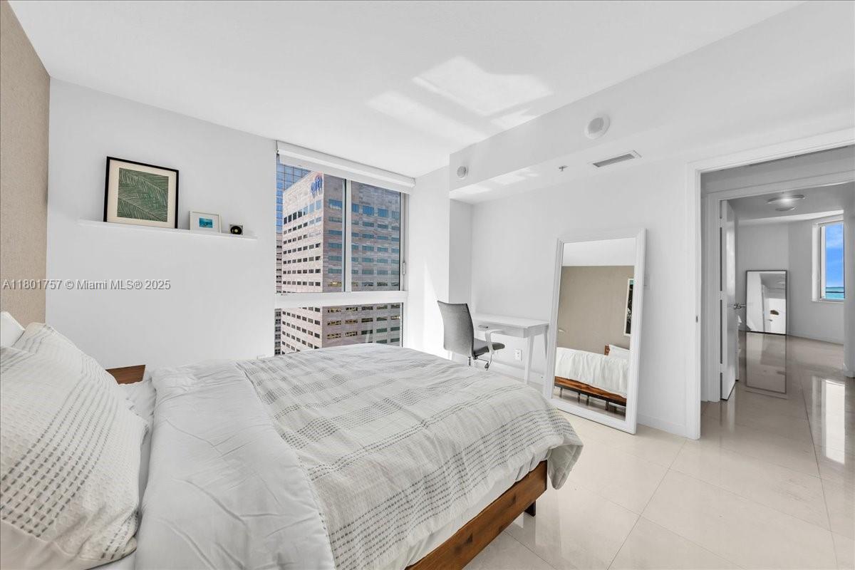 335 S Biscayne Blvd # 4000