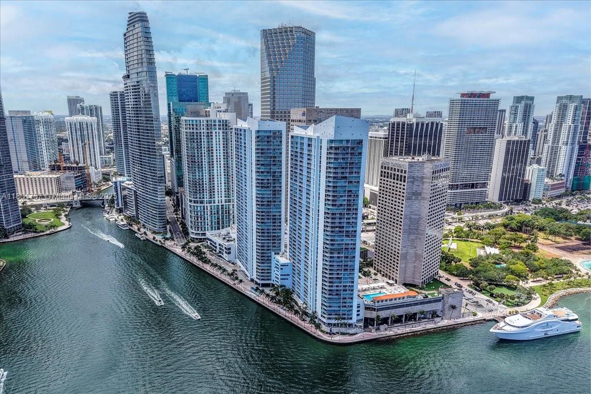 335 S Biscayne Blvd # 4000