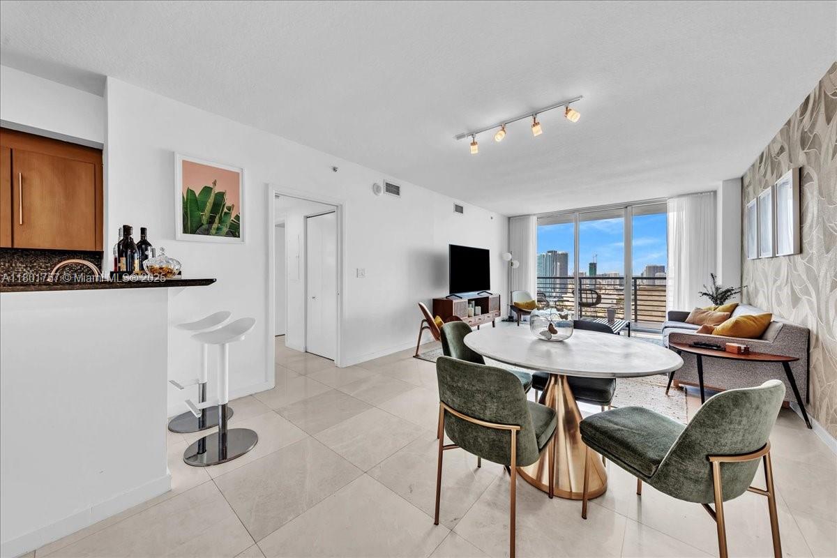 335 S Biscayne Blvd # 4000