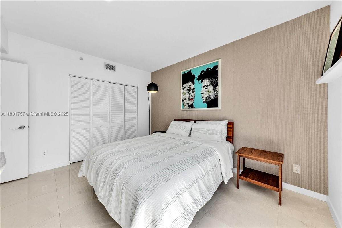 335 S Biscayne Blvd # 4000