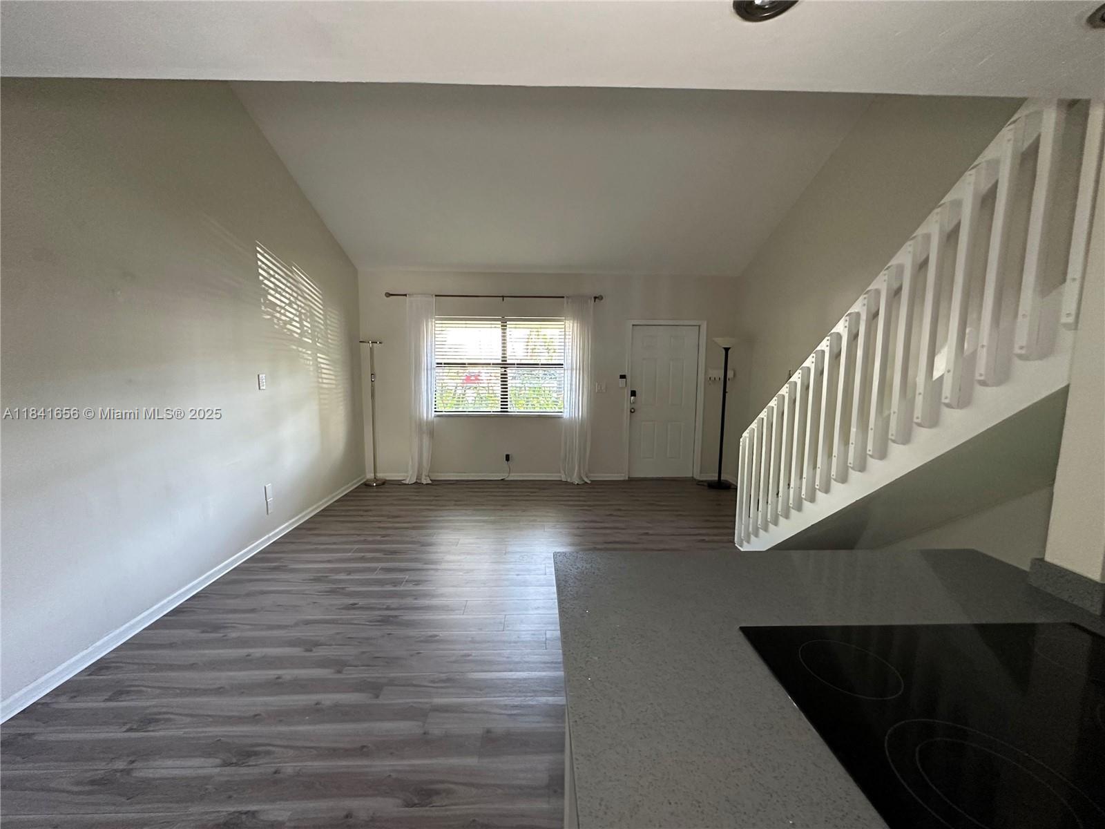 1455 Holly Heights Dr # 25