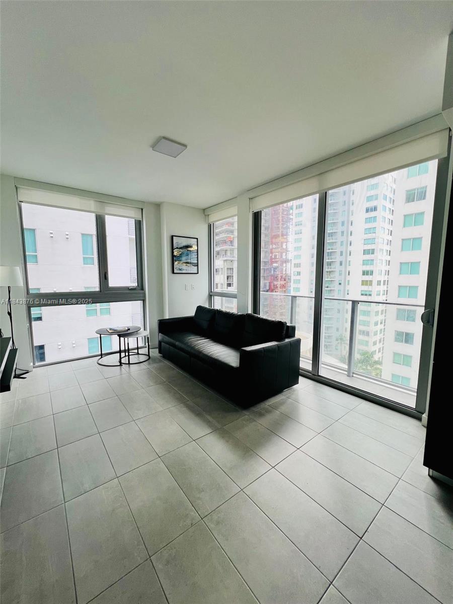 227 NE 2nd St # 1909