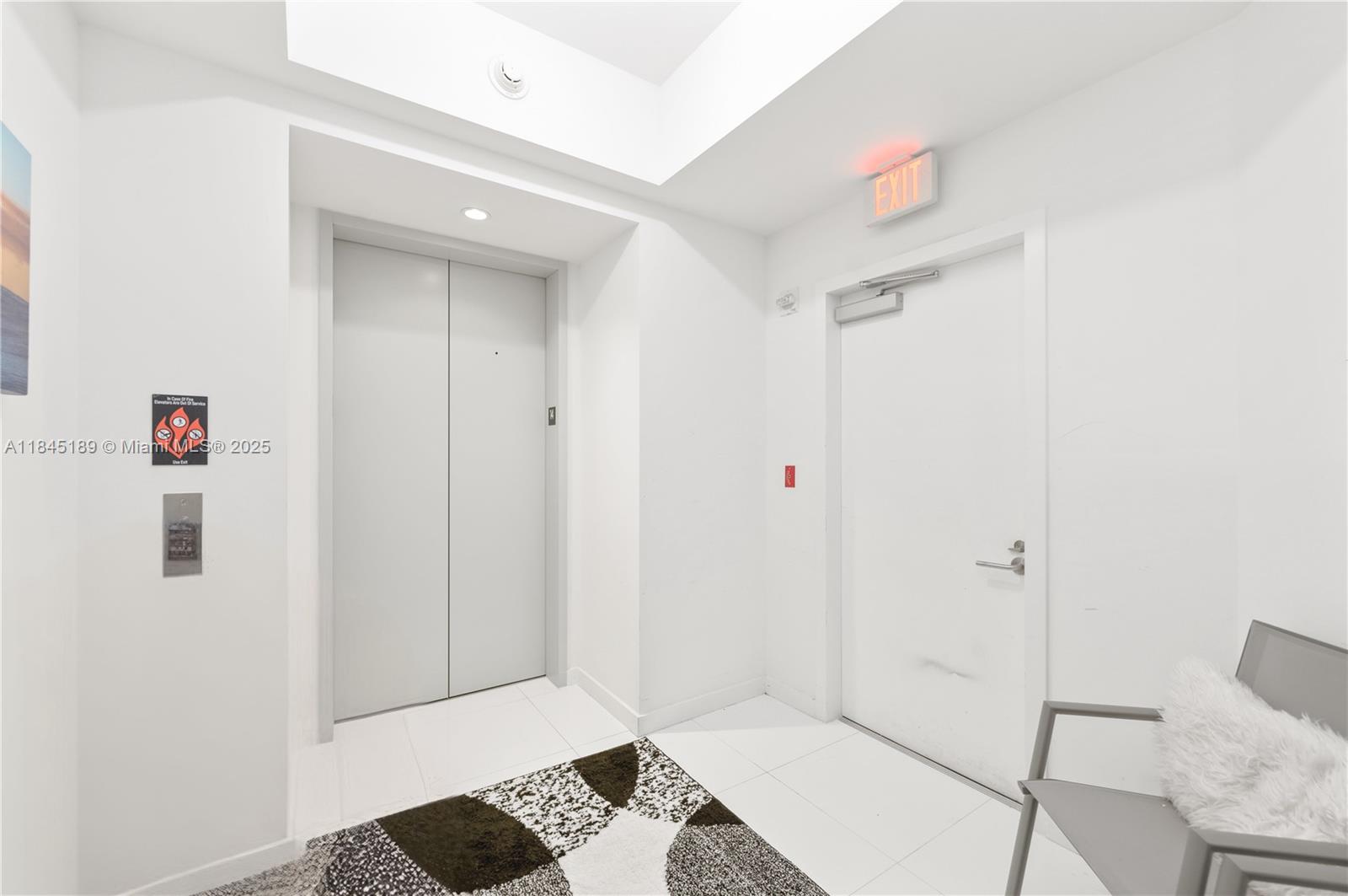 851 NE 1st Ave # 1410