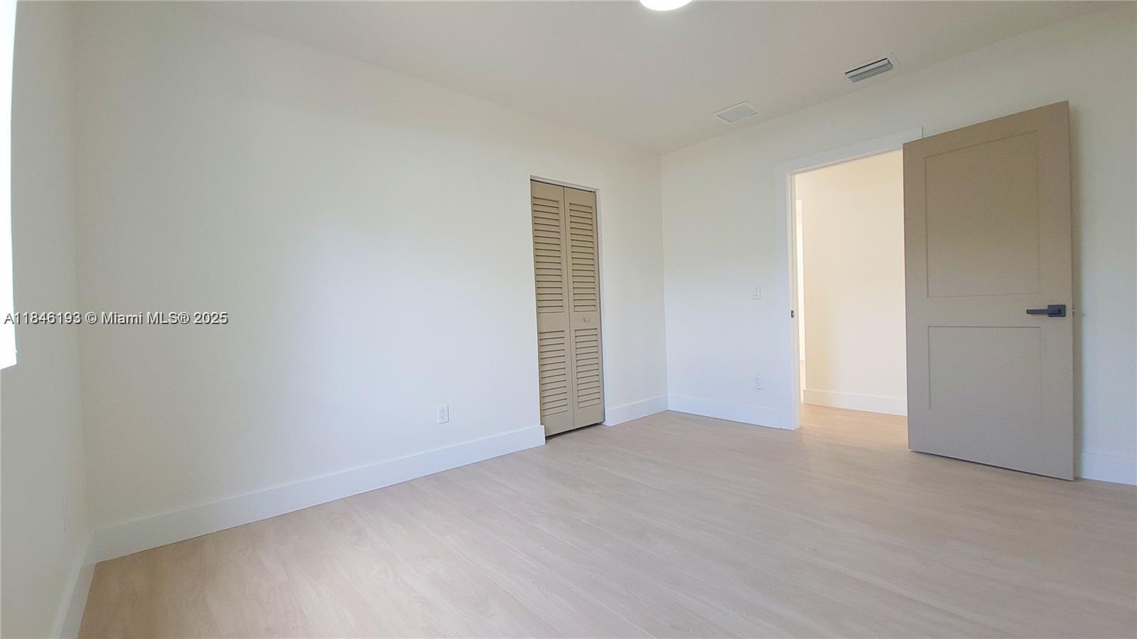 819 NW 48th St