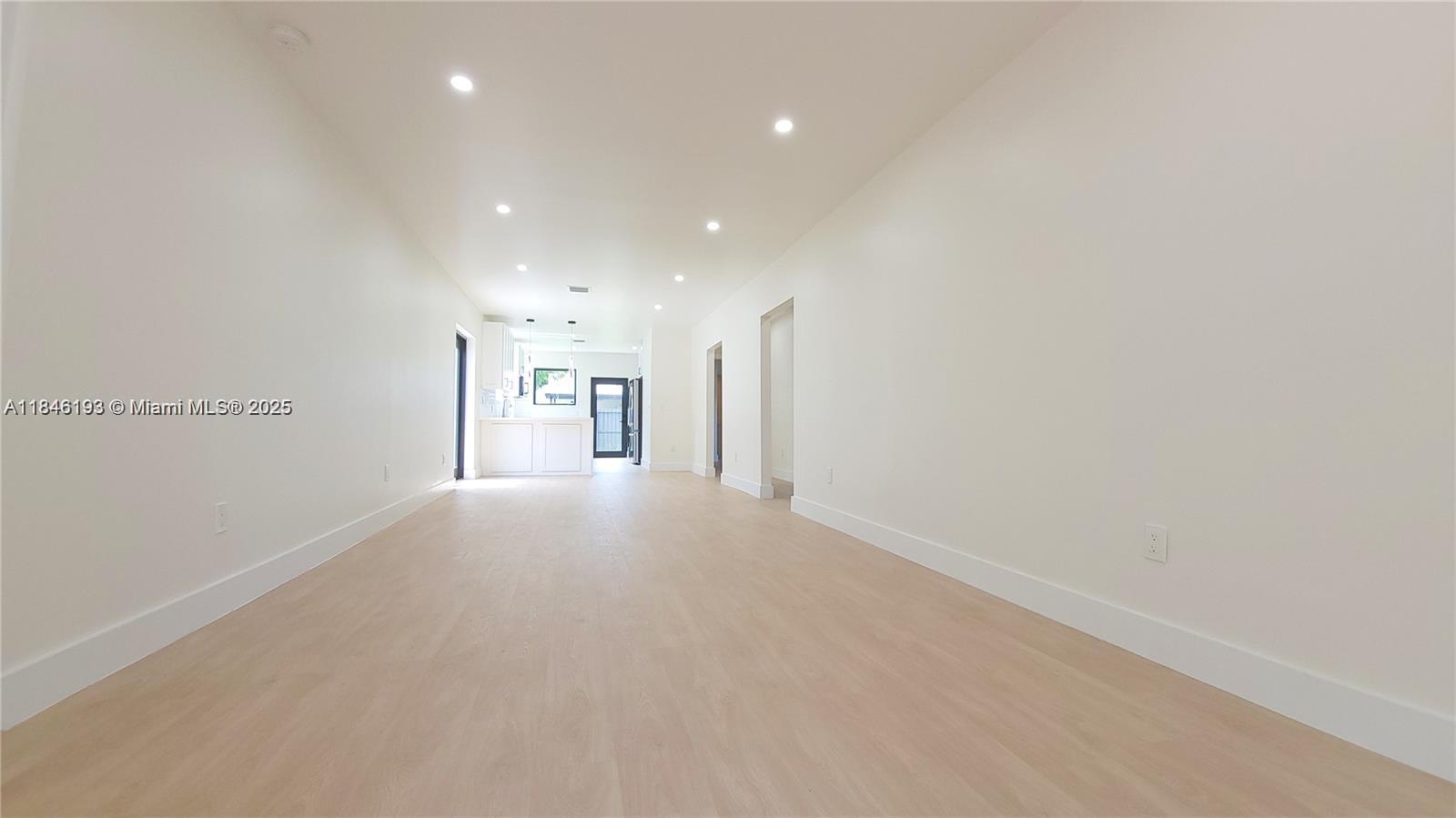 819 NW 48th St
