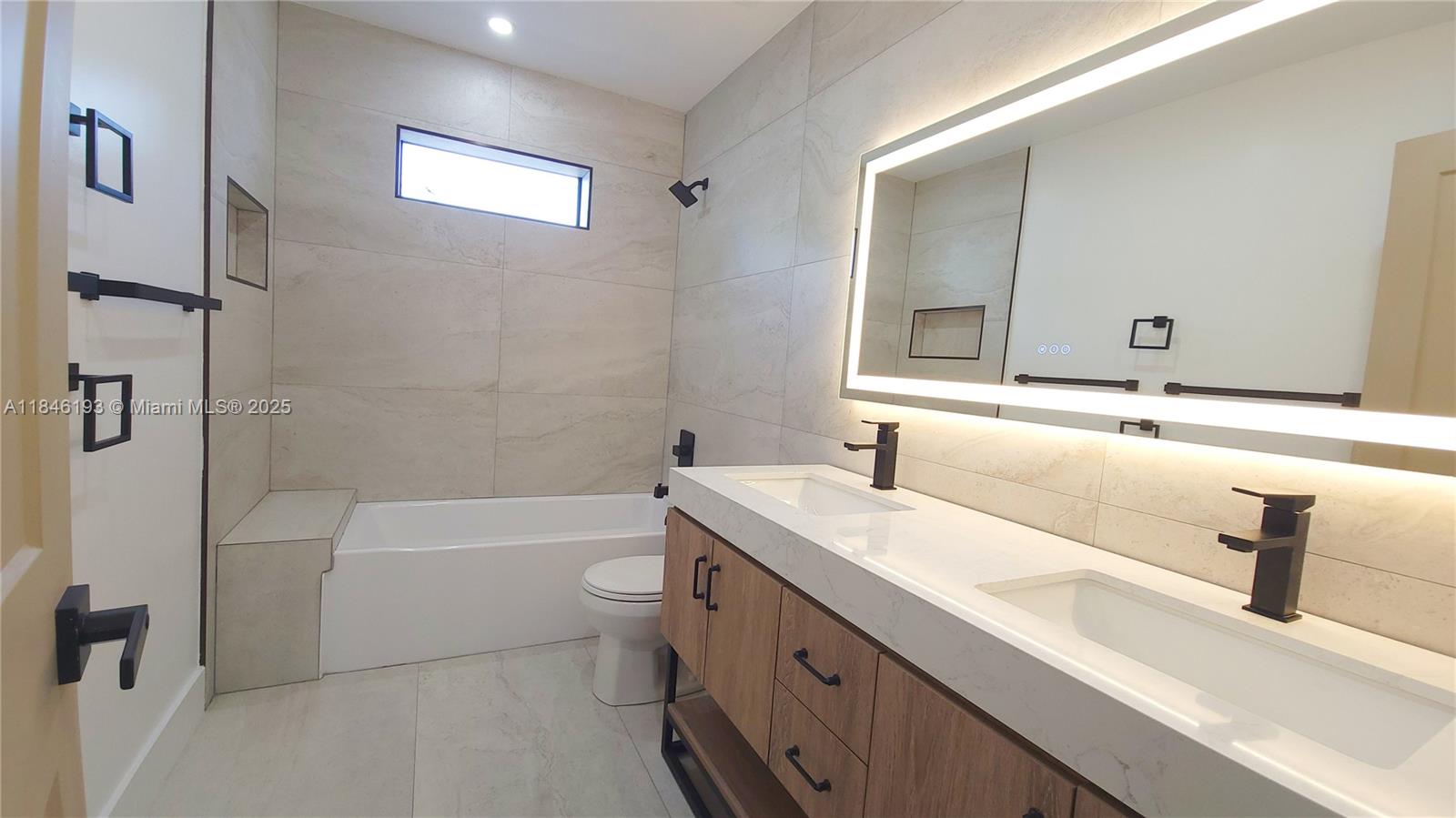 819 NW 48th St