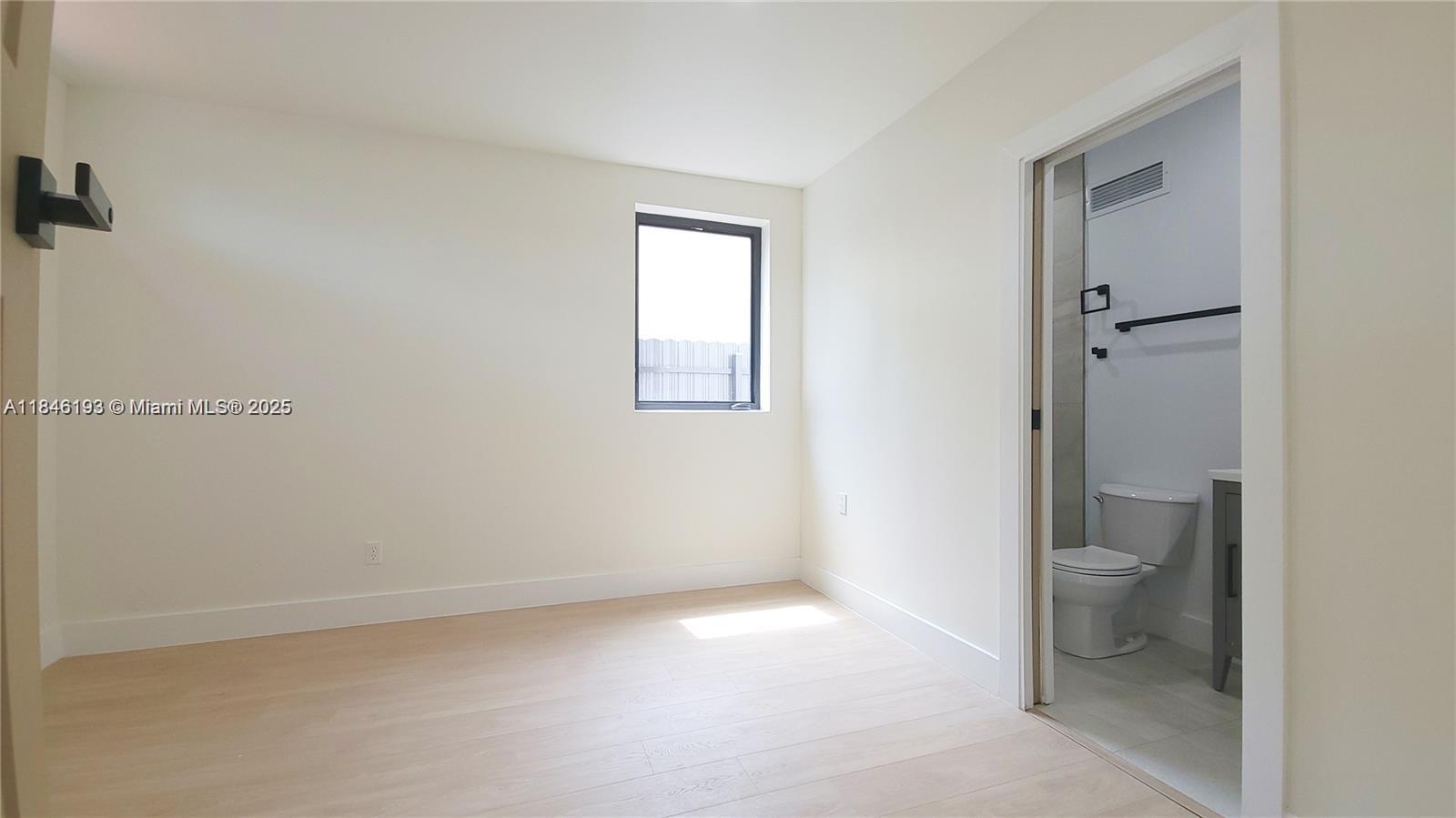 819 NW 48th St