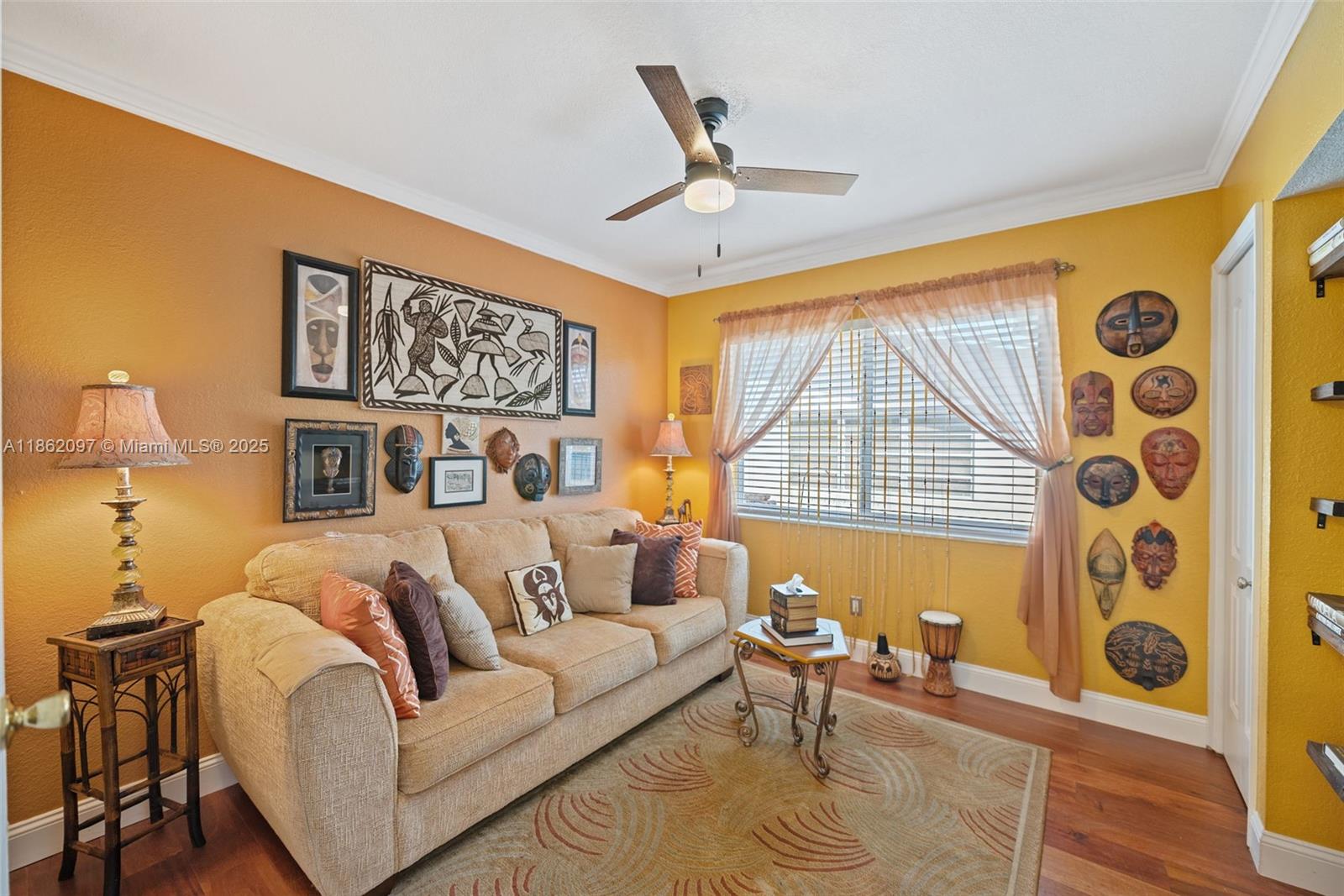 735 NW 35th St
