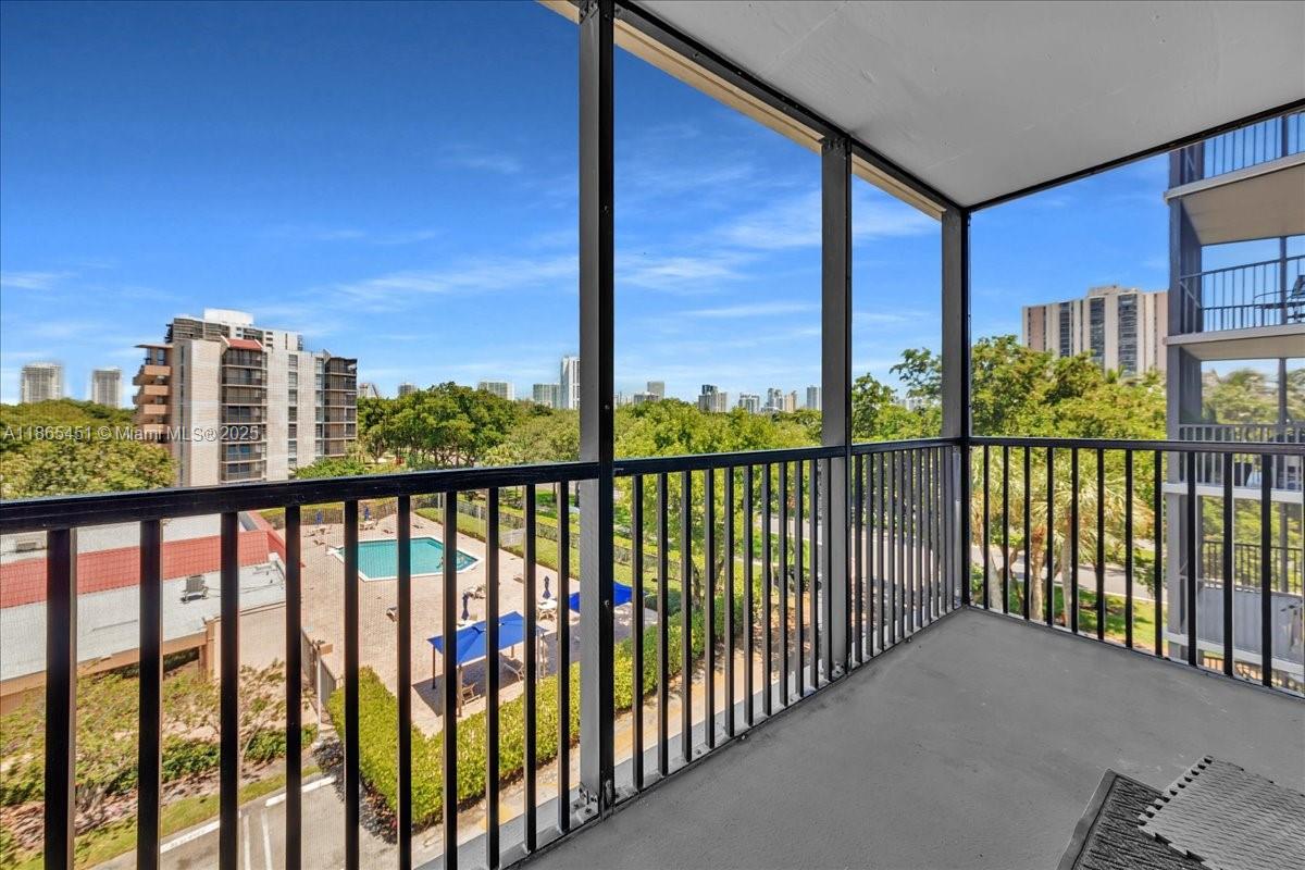 3101 N Country Club Dr # 512