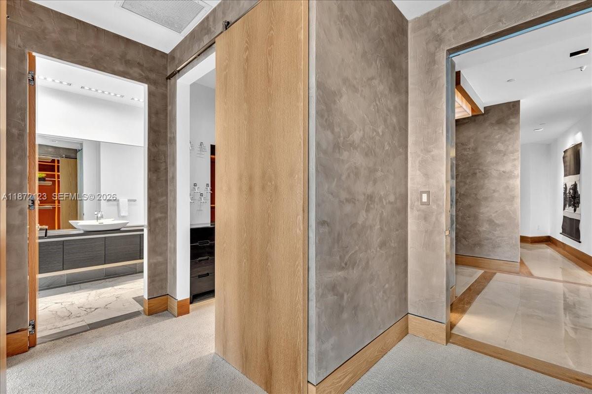 200 Biscayne Boulevard Way # 5401 Unit: PH 5401